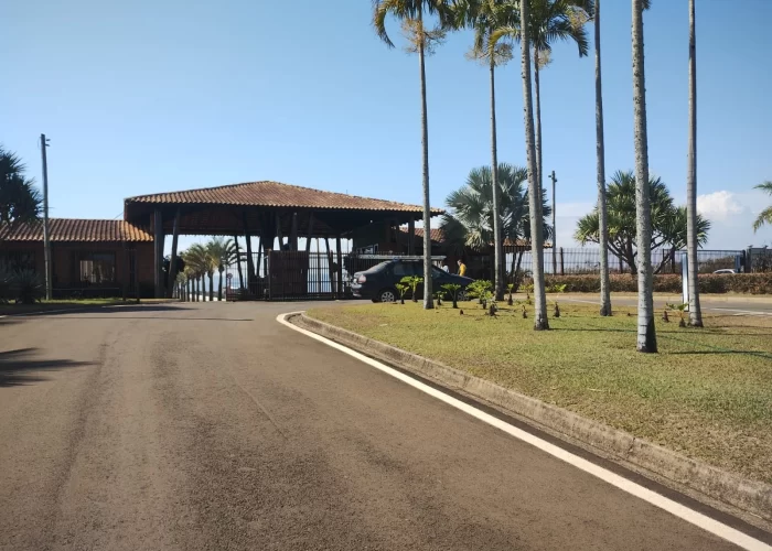 TERRENO ANALÂNDIA/SP​